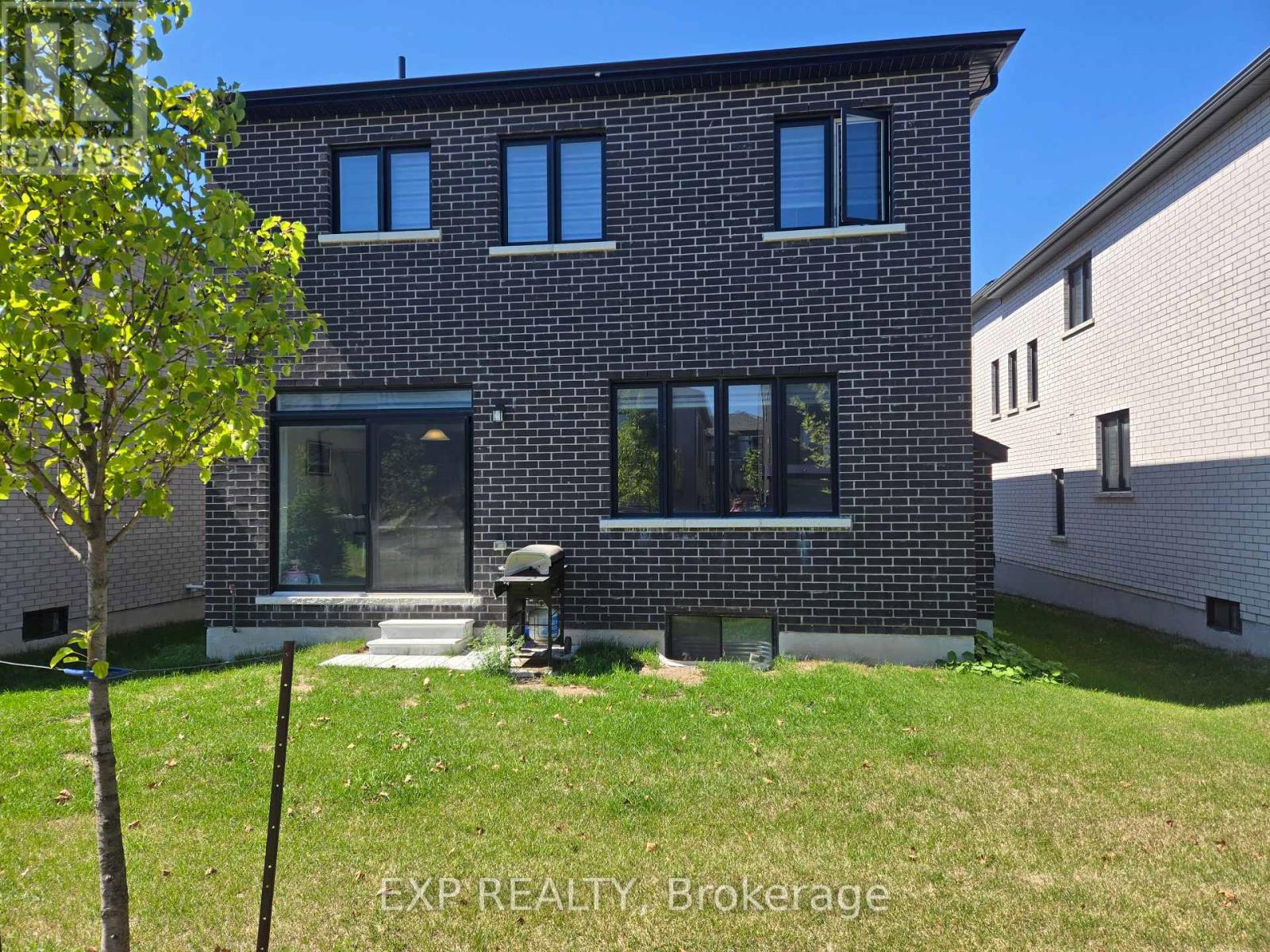 Photo 7 of 10 Nicort Road, Wasaga Beach ON