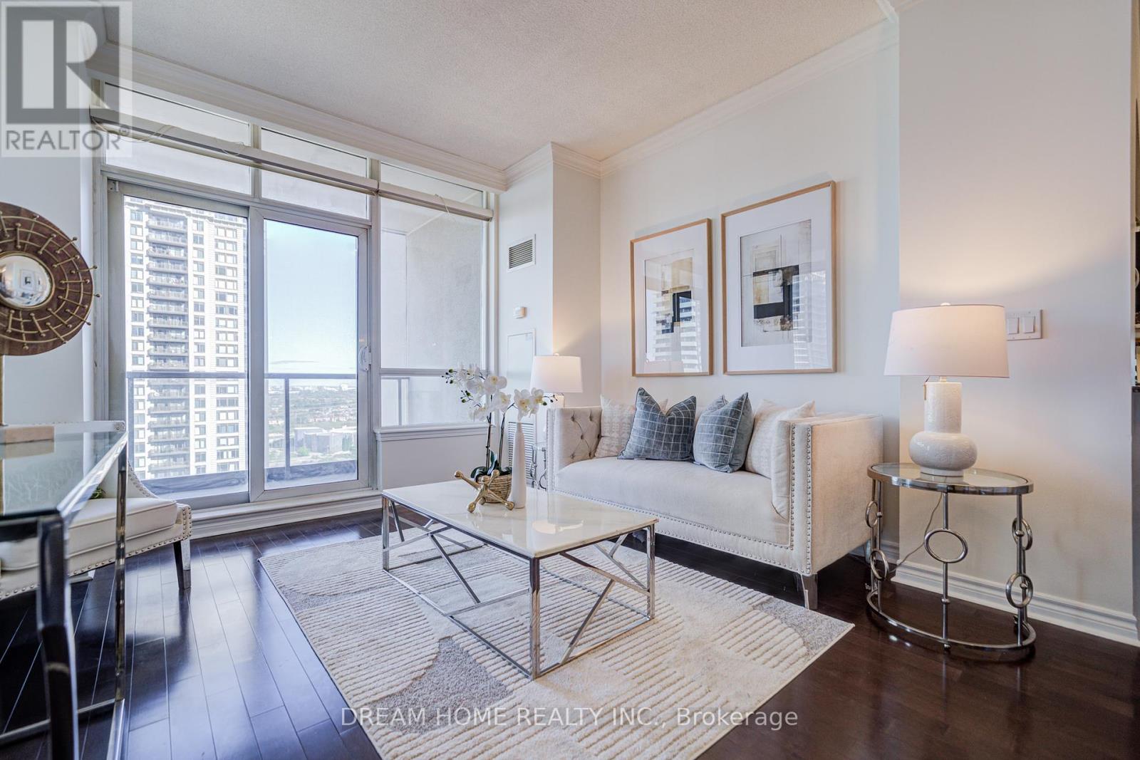Photo 12 of 2004 388 Prince Of Wales Drive, Mississauga ON