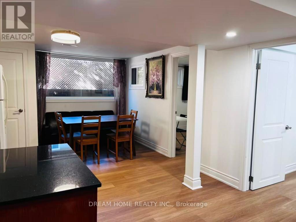 Photo 9 of Lower 367 Yale Crescent, Oakville ON