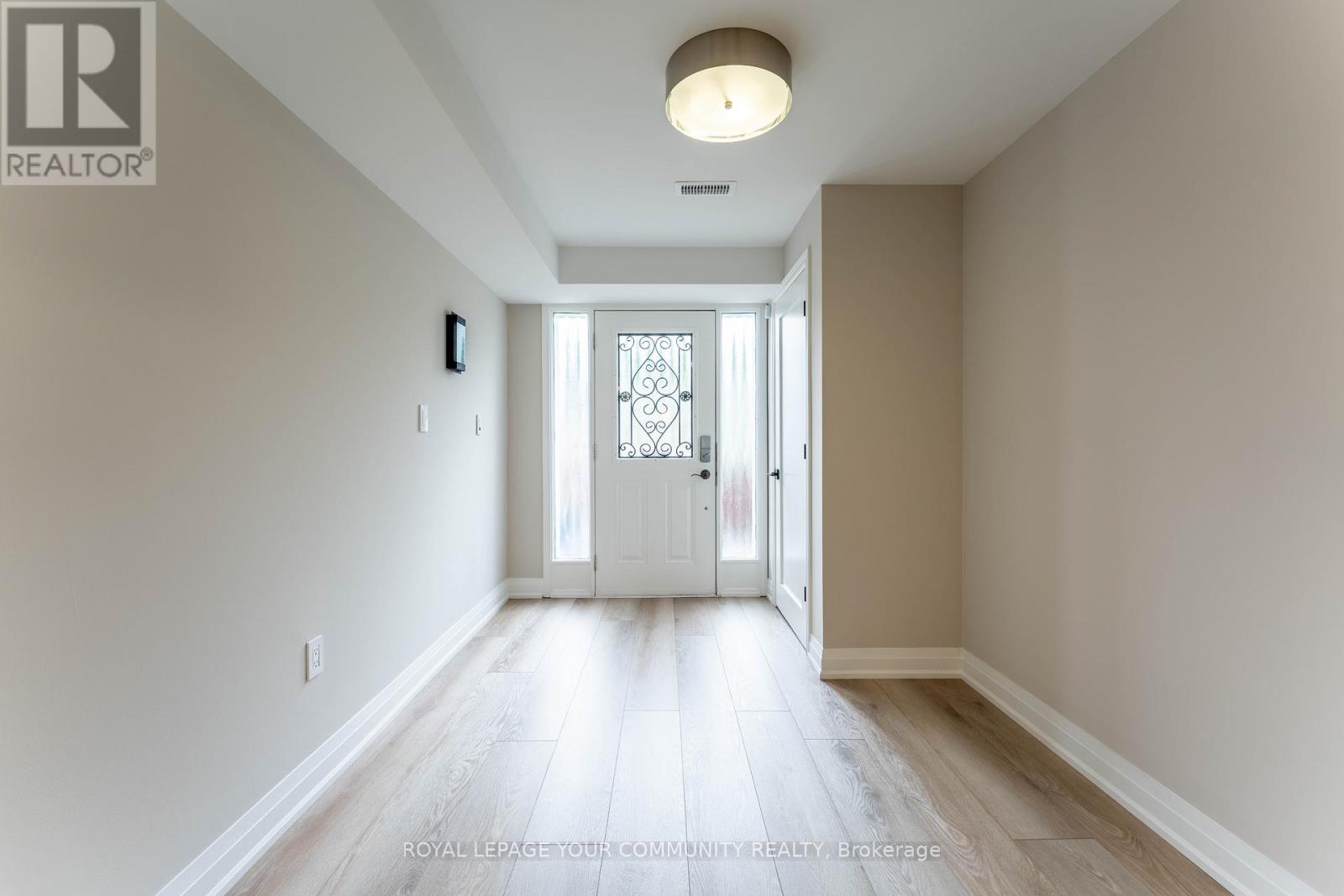 Photo 24 of 6 Bellchase Trail, Brampton ON