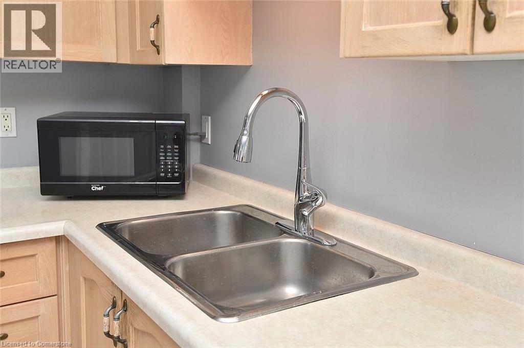Photo 23 of 29 Sherman Avenue S Unit 6, Hamilton ON