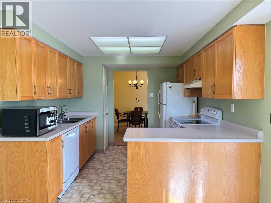 Photo 3 of 265 Westcourt Place Unit 608, Waterloo ON