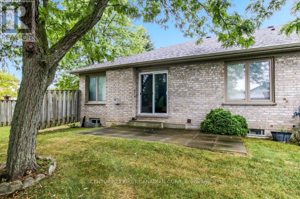 Photo 17 of 17 825 Shelborne Street, London South ON