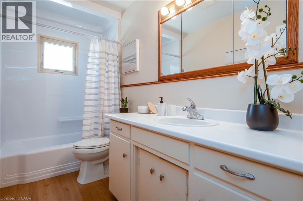 Photo 25 of 148 Siebert Avenue, Kitchener ON