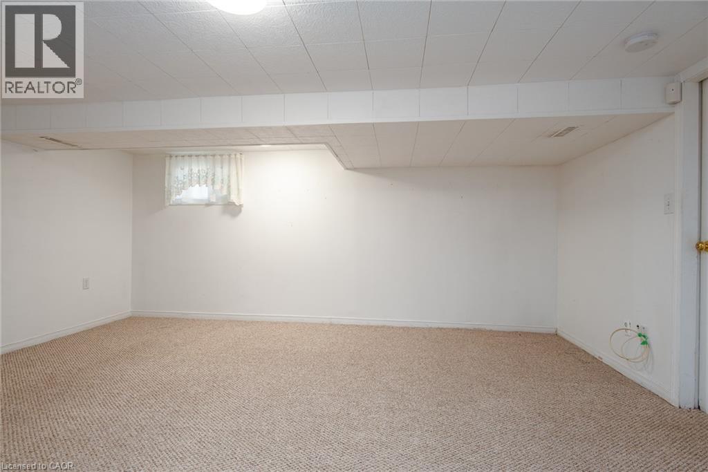 Photo 31 of 148 Siebert Avenue, Kitchener ON