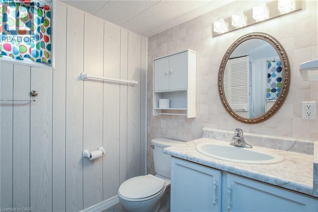 Photo 37 of 148 Siebert Avenue, Kitchener ON