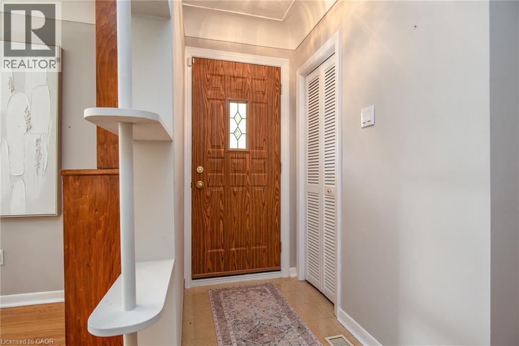 Photo 4 of 148 Siebert Avenue, Kitchener ON