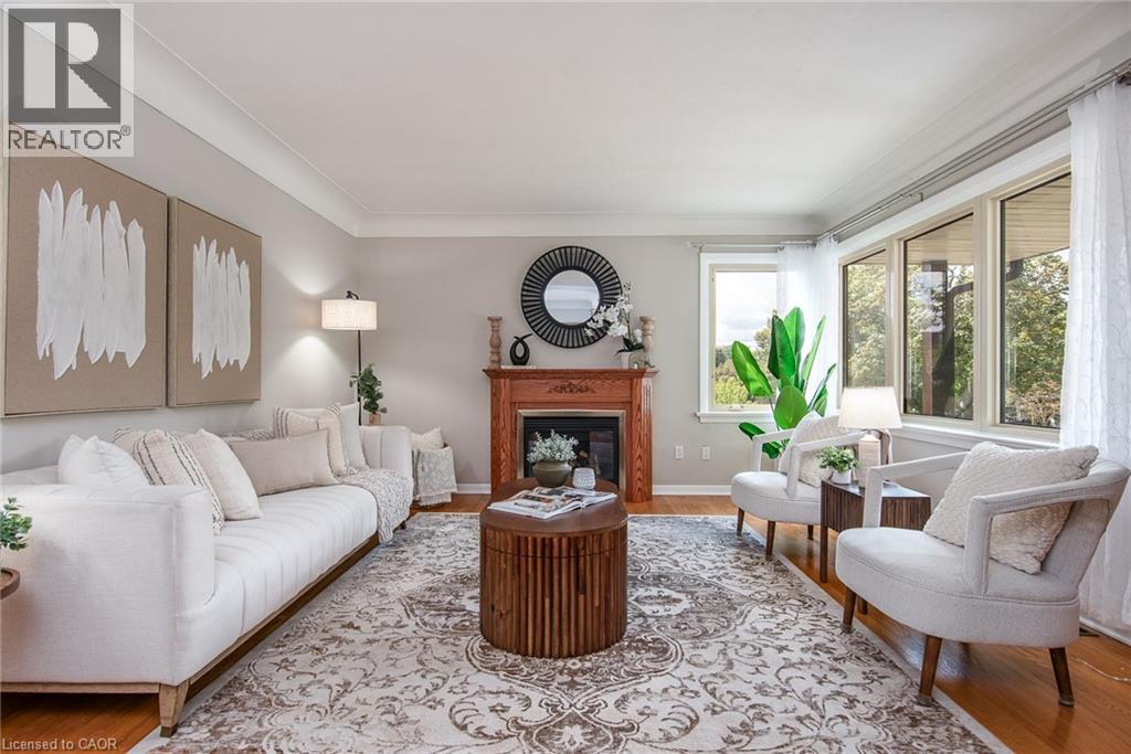 Photo 5 of 148 Siebert Avenue, Kitchener ON