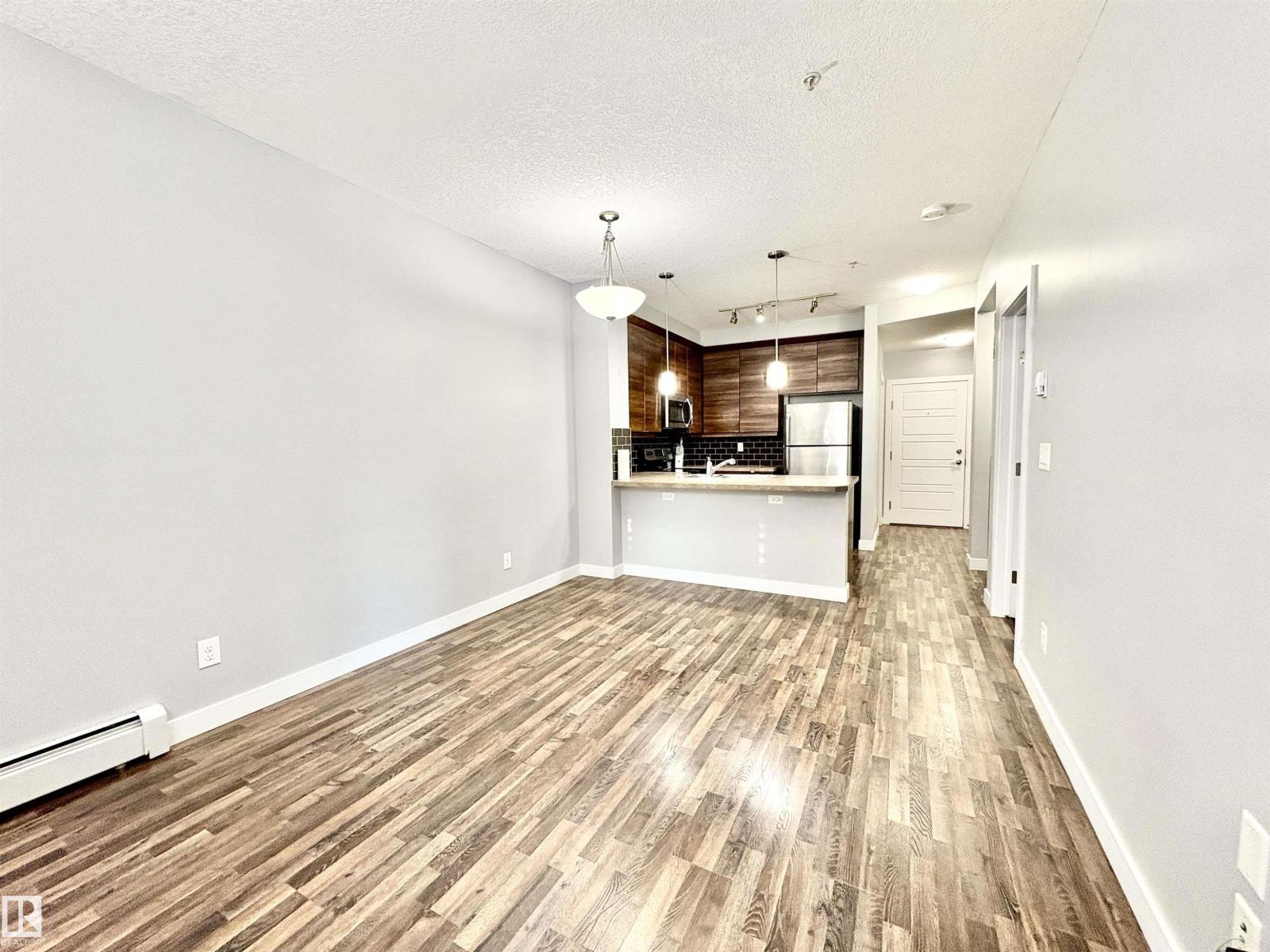 Photo 9 of 106 2590 Anderson Wy Sw, Edmonton AB