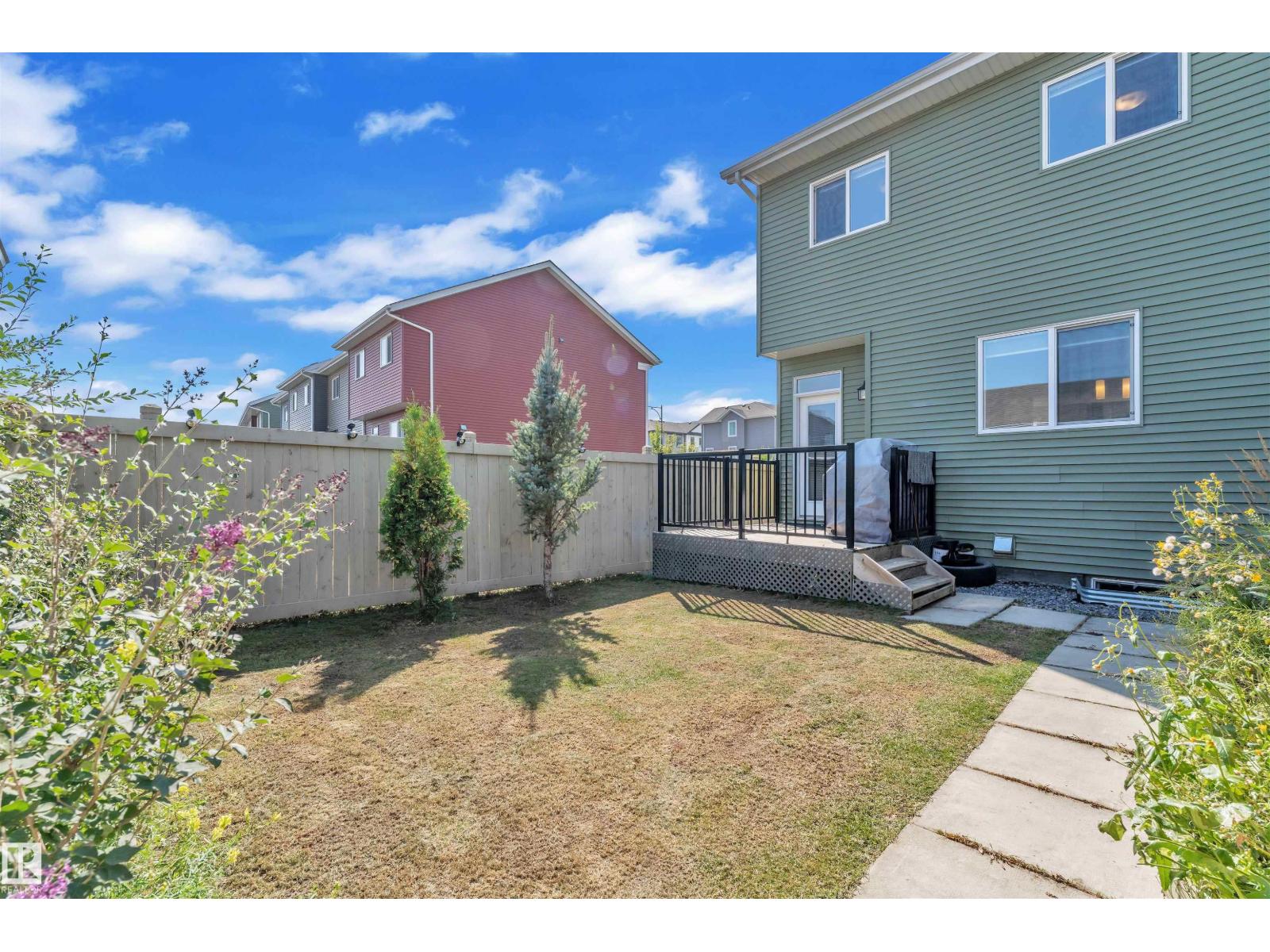 Photo 38 of 2637 Maple Wy Nw, Edmonton AB