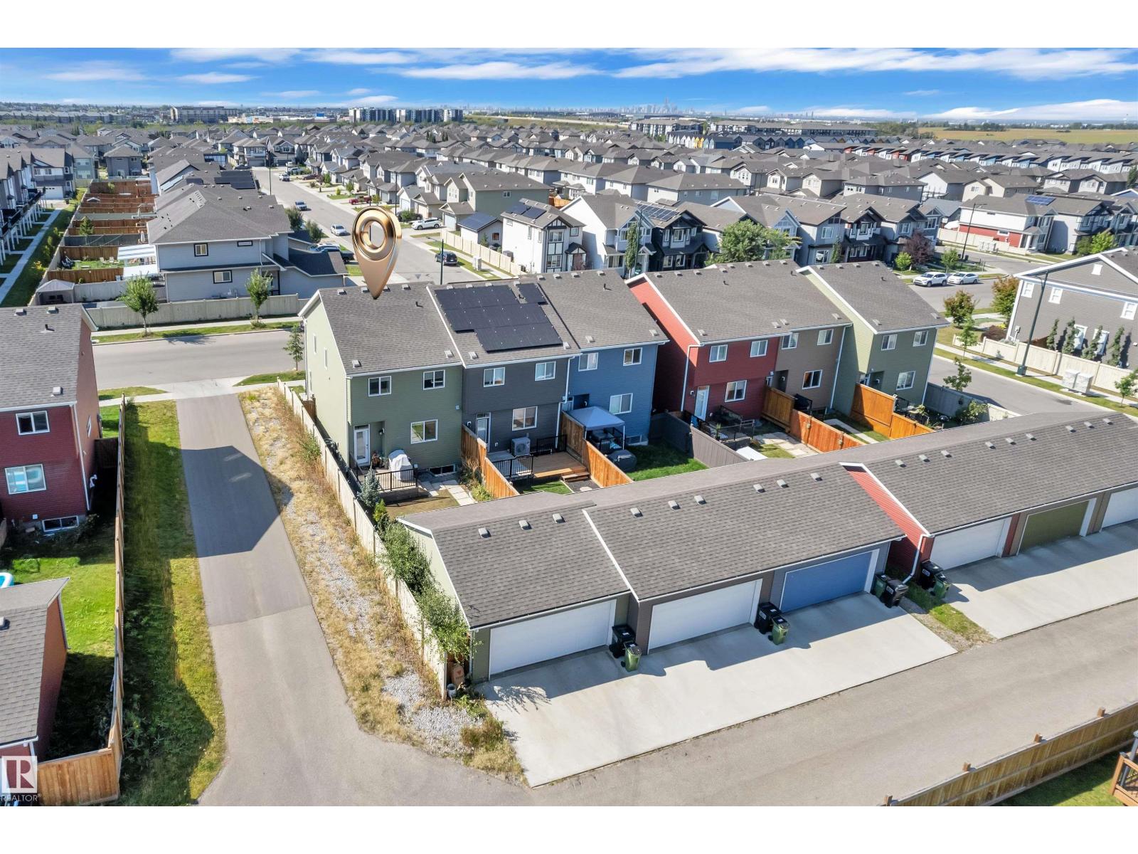 Photo 41 of 2637 Maple Wy Nw, Edmonton AB