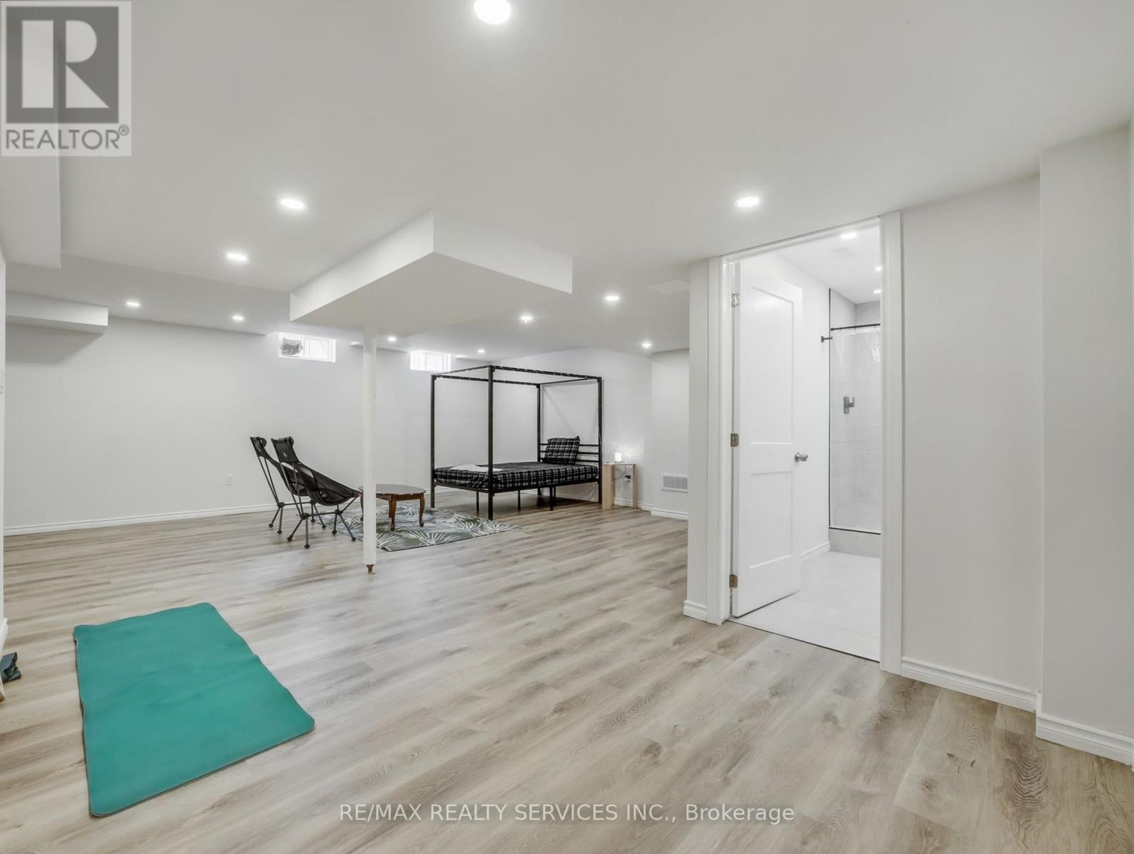 Photo 45 of 51 Cheevers Road, Brantford ON