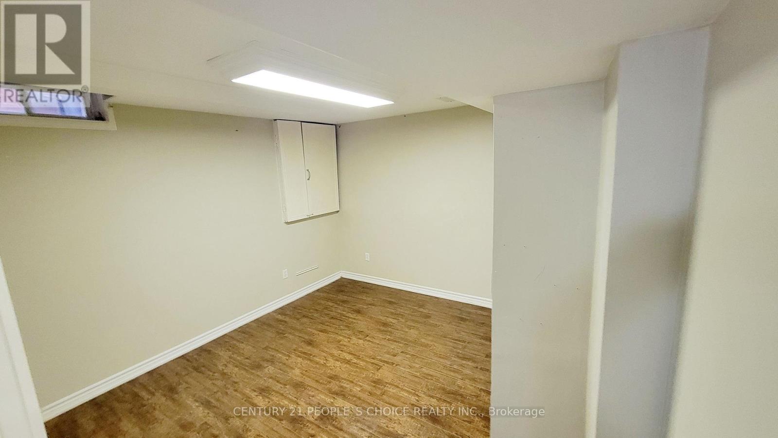 Photo 9 of 3 Casa Lane, Brampton ON
