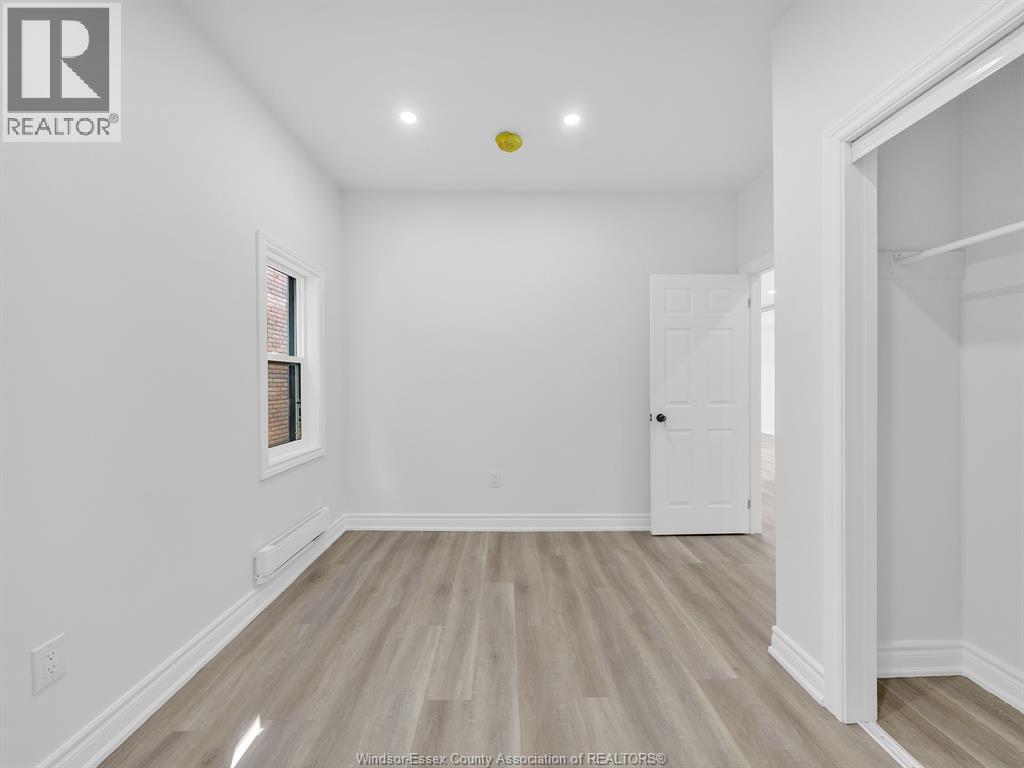 Photo 10 of 728 Pierre, Windsor ON