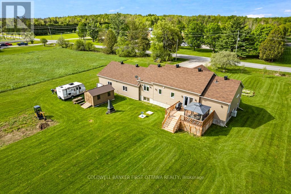Photo 32 of 1496 Drummond School Road, Drummond North Elmsley ON
