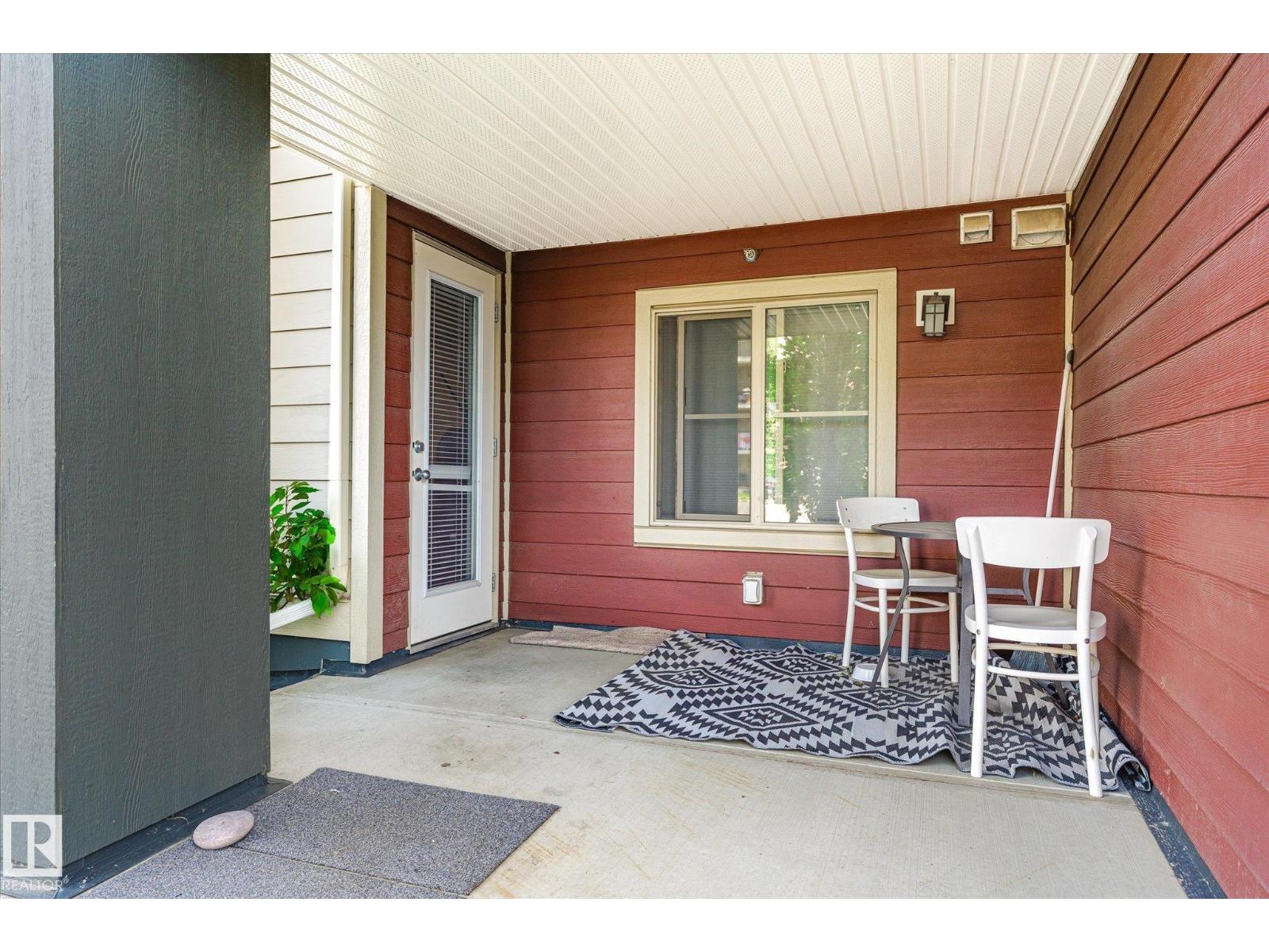Photo 27 of 120 5816 Mullen Pl Nw, Edmonton AB