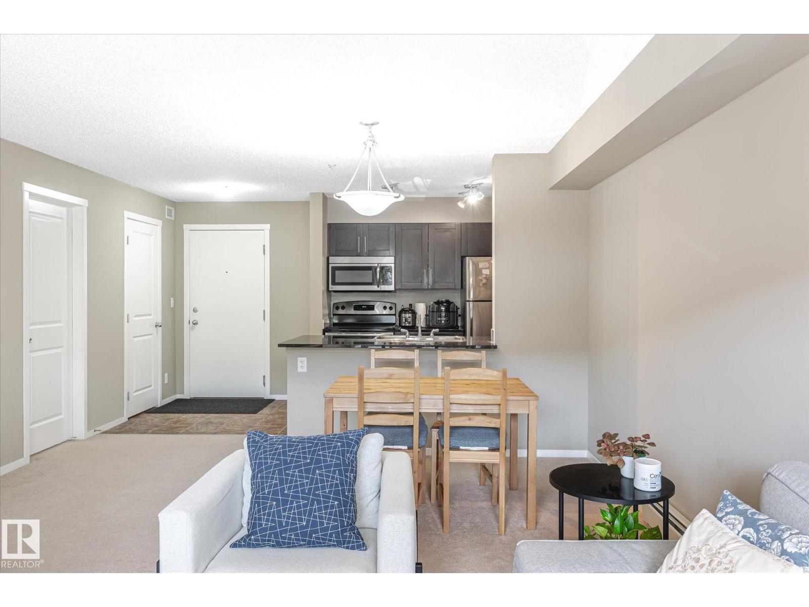 Photo 23 of 204 5804 Mullen Pl Nw, Edmonton AB