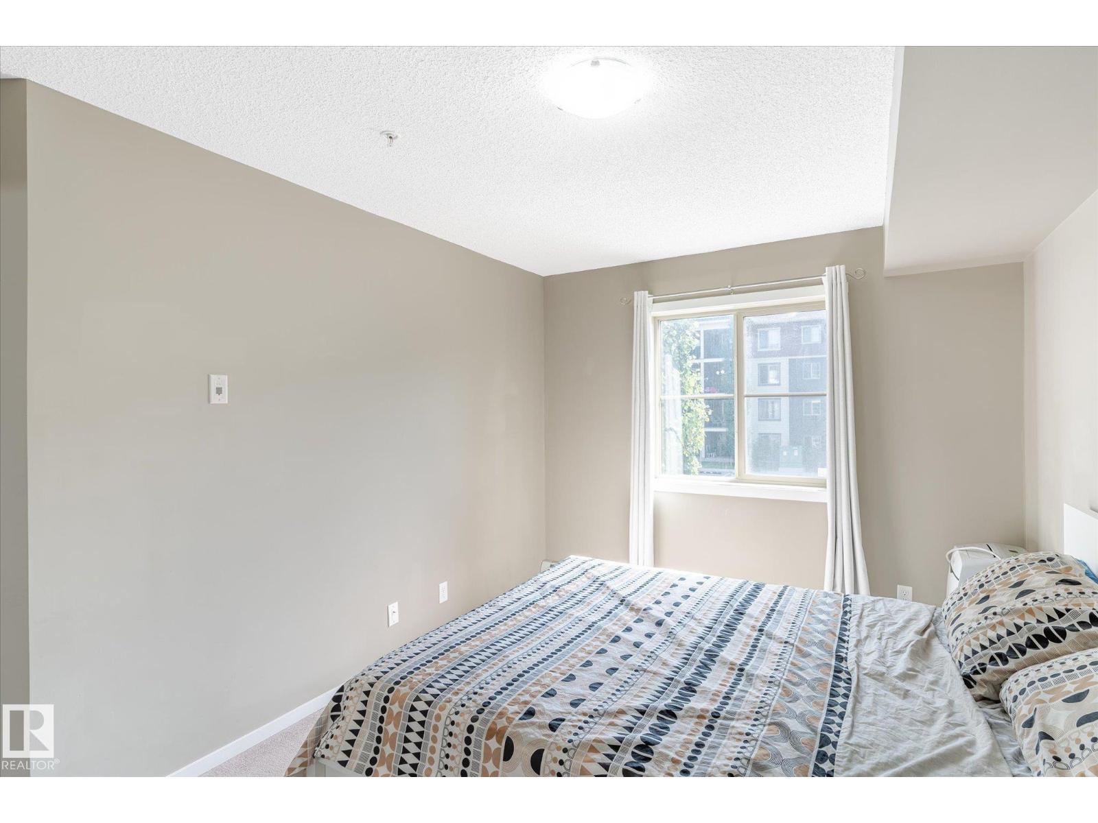Photo 8 of 204 5804 Mullen Pl Nw, Edmonton AB
