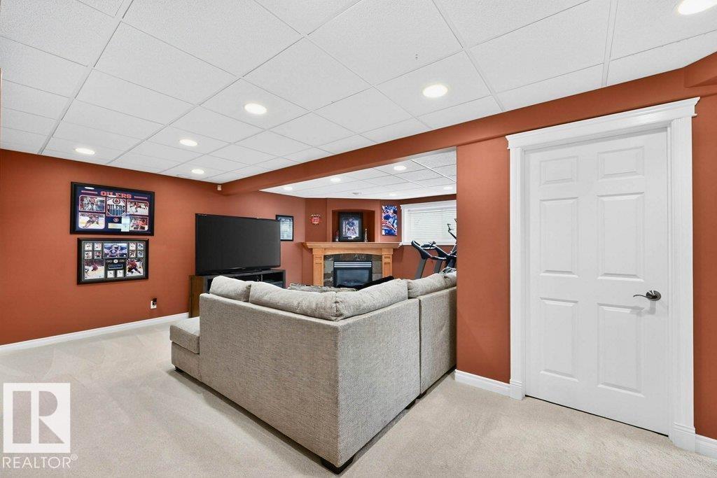 Photo 47 of 3812 42 St Nw, Edmonton AB