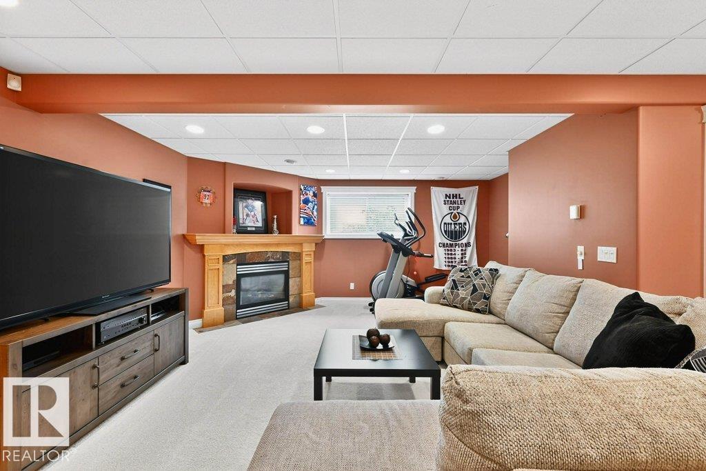 Photo 30 of 3812 42 St Nw, Edmonton AB