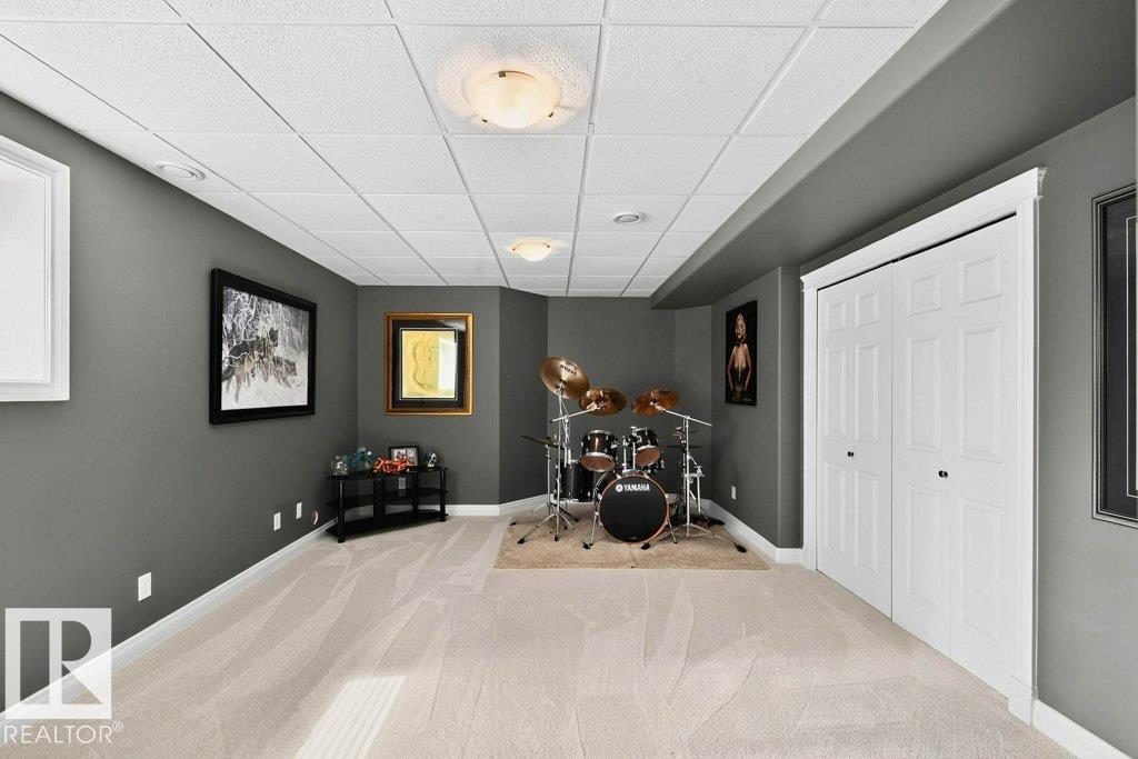 Photo 37 of 3812 42 St Nw, Edmonton AB