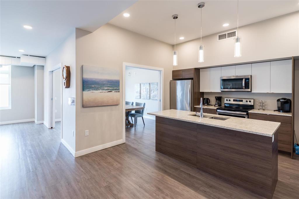 Photo 12 of 106 50 Philip Lee Drive, Winnipeg MB