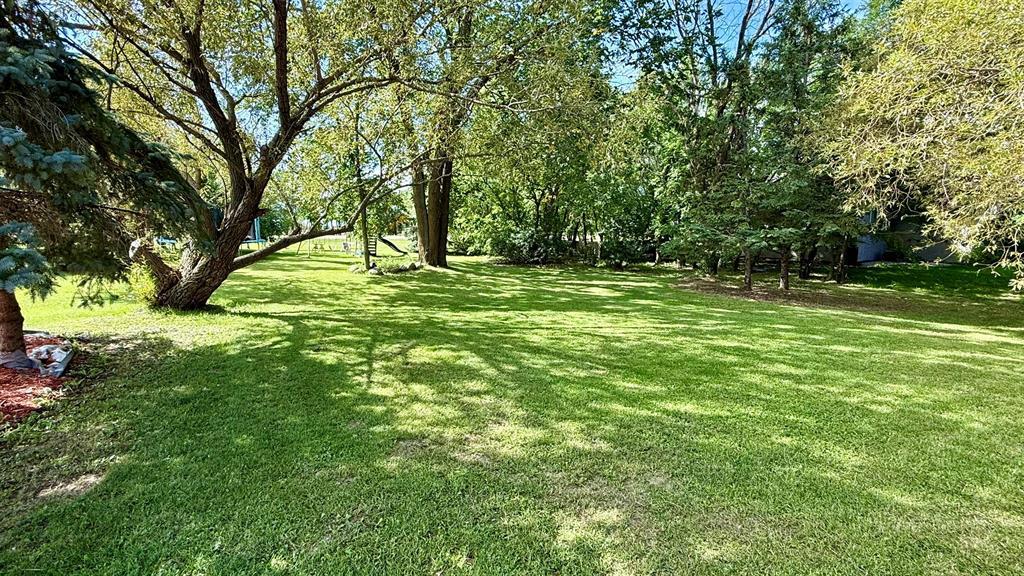 Photo 13 of 28021 Road 37 N Road, Mitchell MB