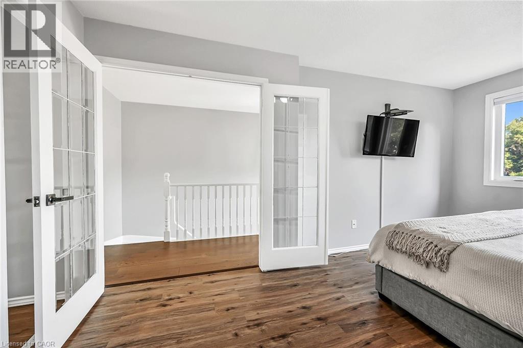 Photo 14 of 54 Argyle Street S Unit 2, Caledonia ON