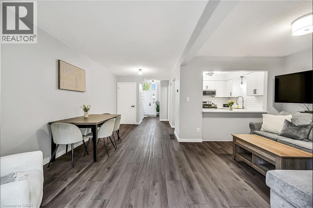 Photo 34 of 54 Argyle Street S Unit 2, Caledonia ON