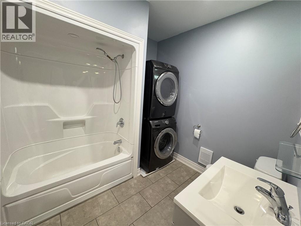 Photo 21 of 200 Holton Avenue S Unit 1, Hamilton ON