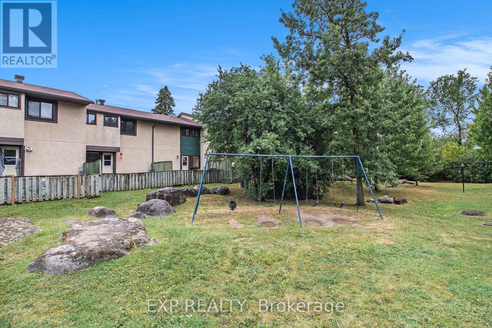 Photo 22 of 1687 Meadowbrook Road, Ottawa ON