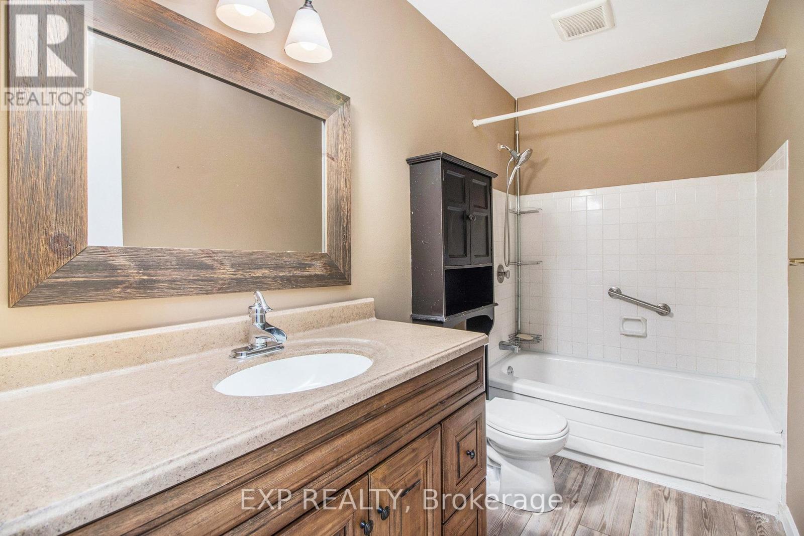 Photo 15 of 1687 Meadowbrook Road, Ottawa ON