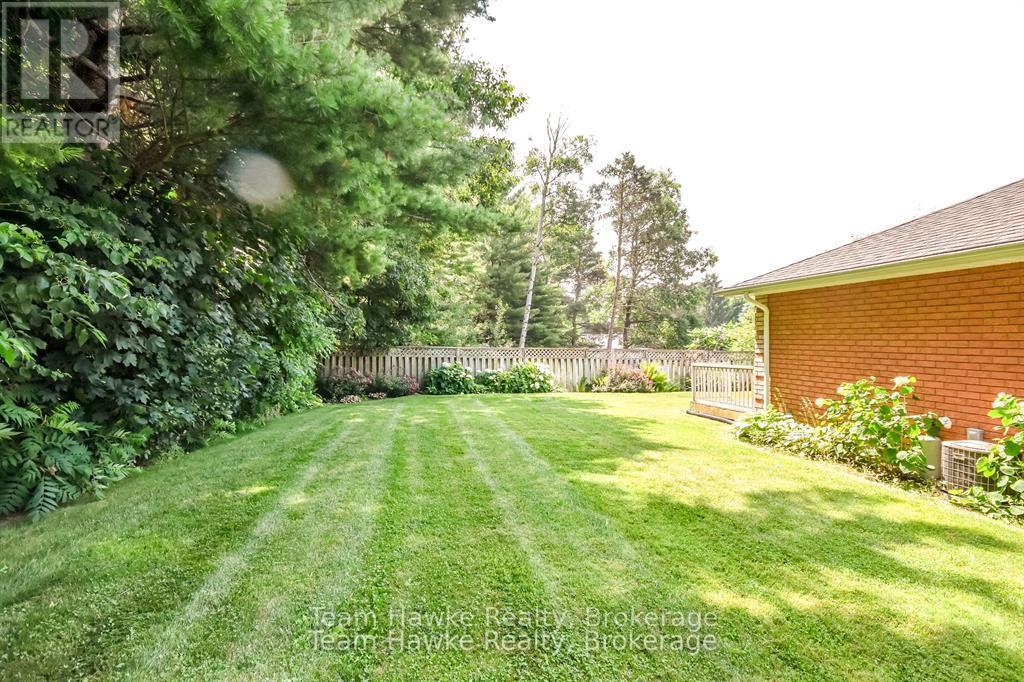 Photo 25 of 20 90 Burke Street, Penetanguishene ON