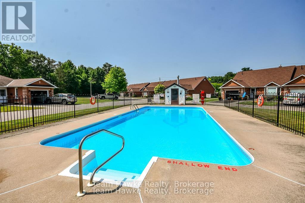 Photo 38 of 20 90 Burke Street, Penetanguishene ON