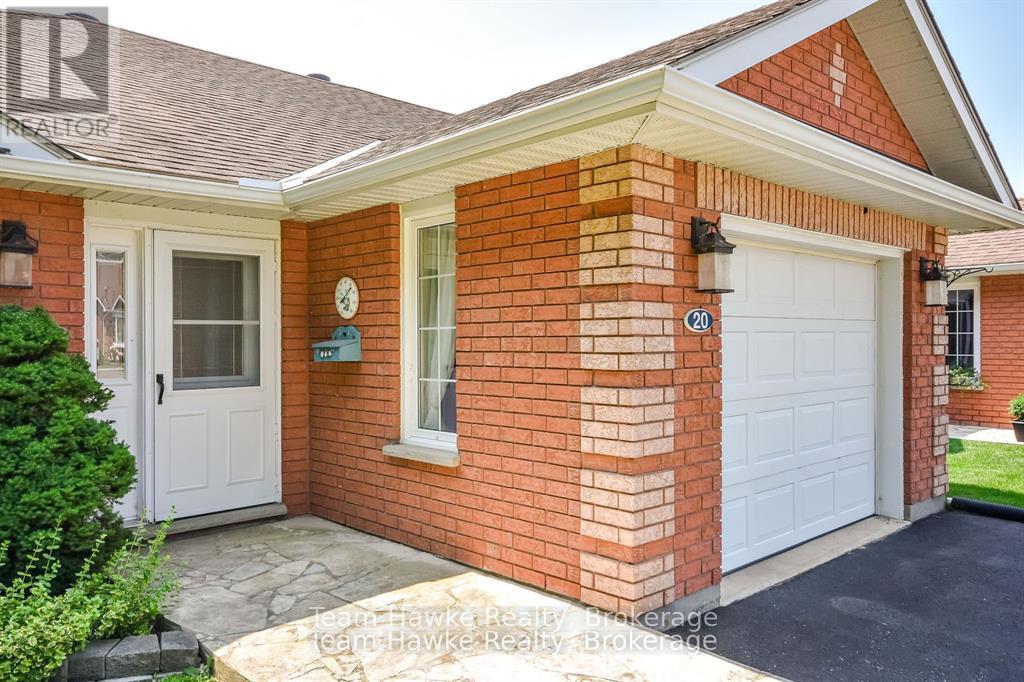 Photo 40 of 20 90 Burke Street, Penetanguishene ON