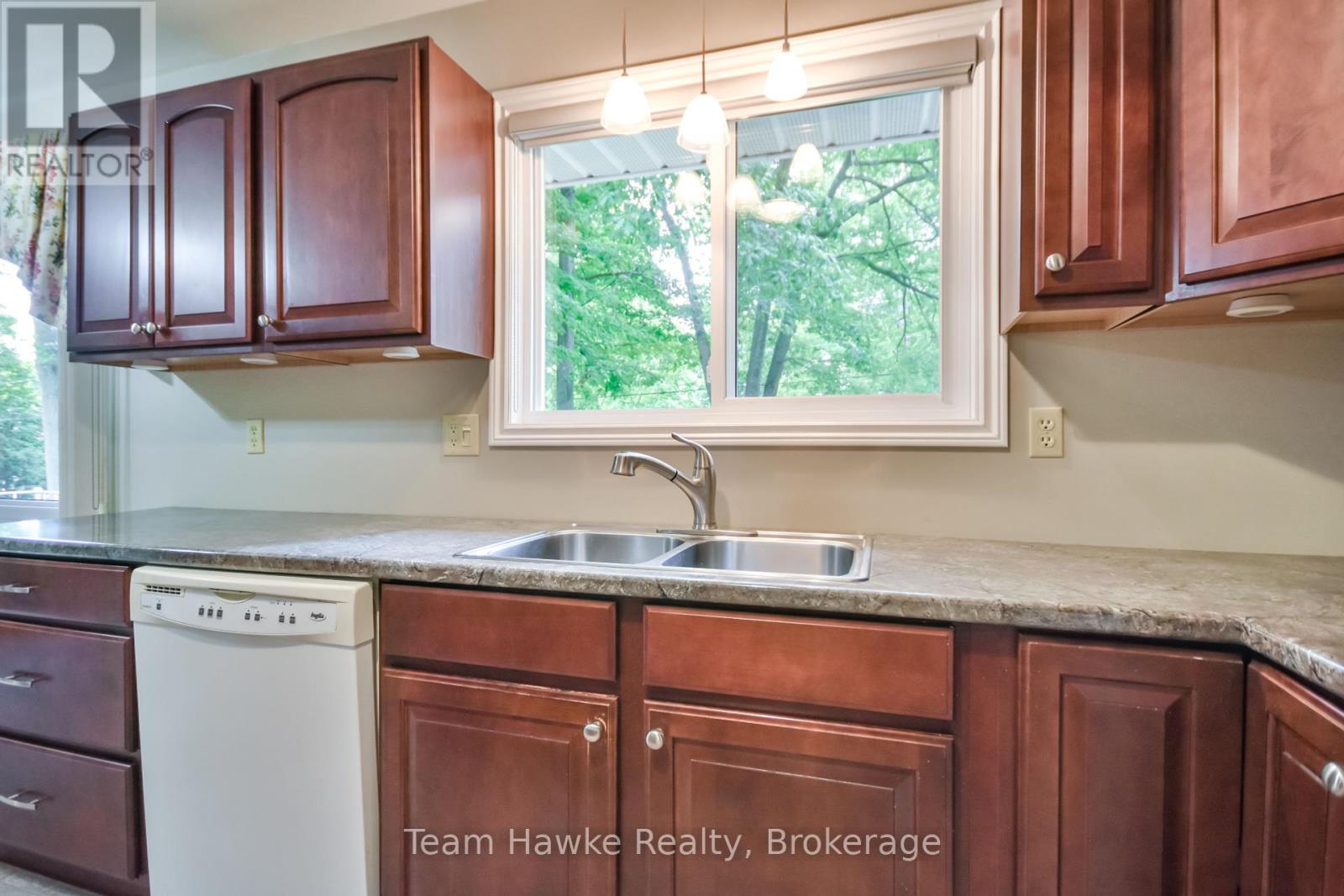 Photo 2 of 1262 Everton Road, Midland ON