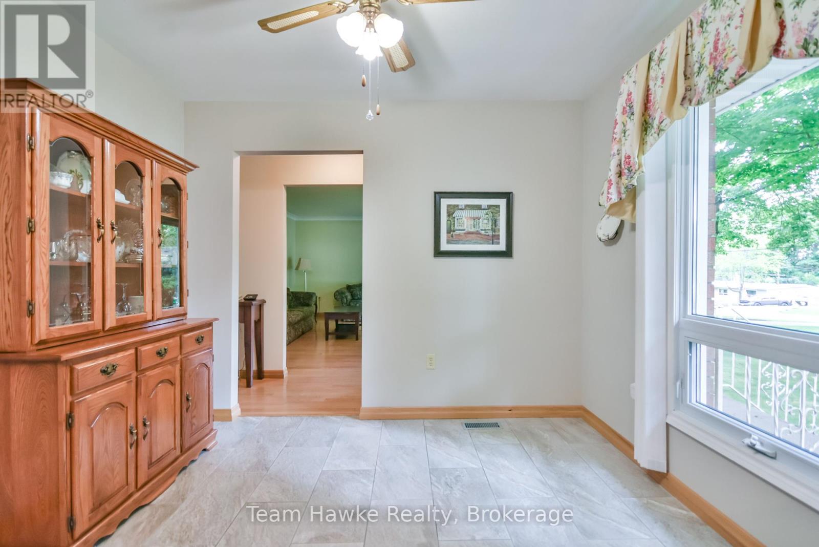 Photo 41 of 1262 Everton Road, Midland ON