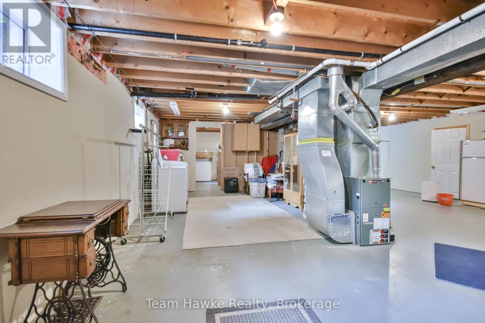 Photo 39 of 1262 Everton Road, Midland ON