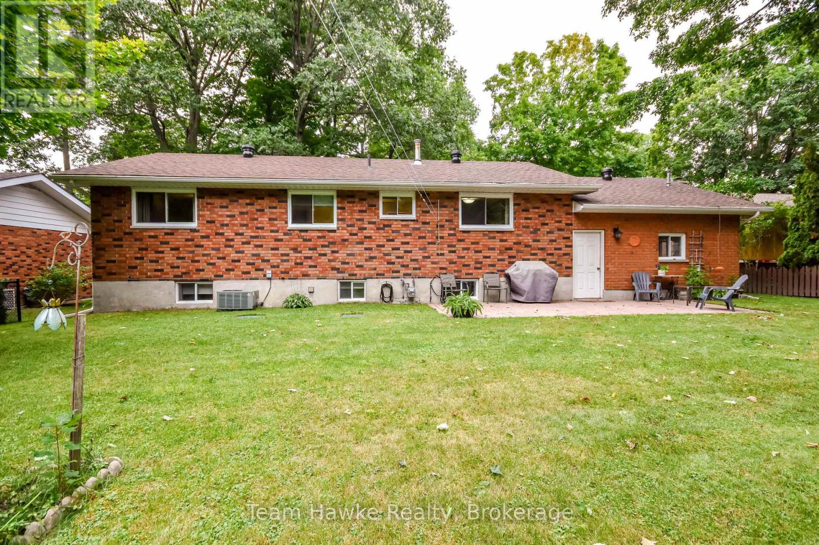 Photo 25 of 1262 Everton Road, Midland ON
