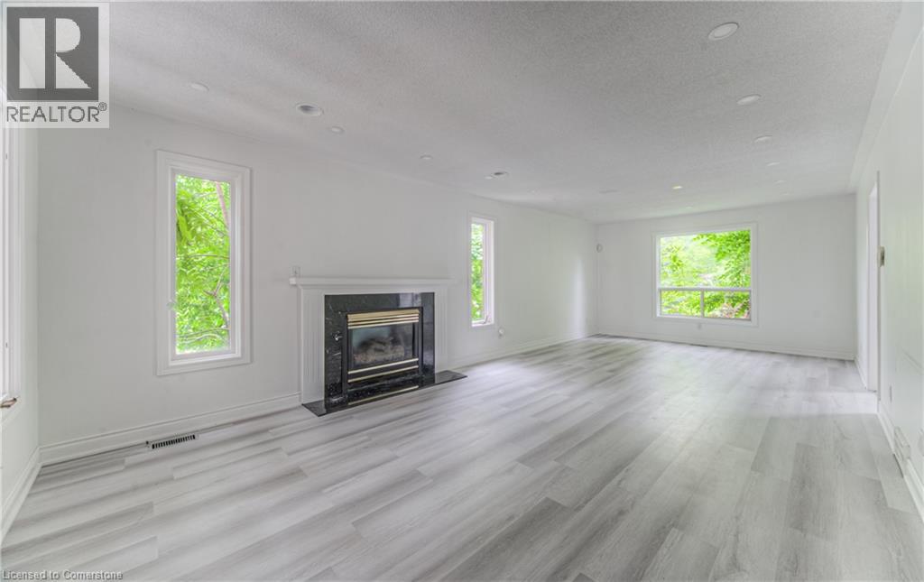 Photo 7 of 383 Burnett Avenue, Cambridge ON