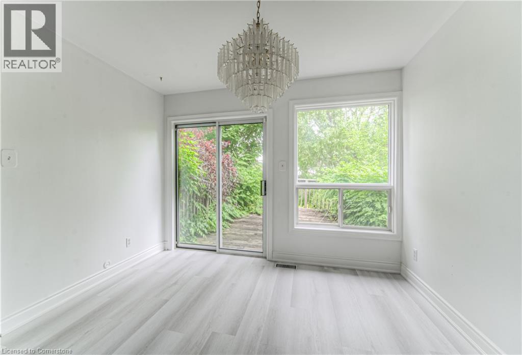 Photo 11 of 383 Burnett Avenue, Cambridge ON