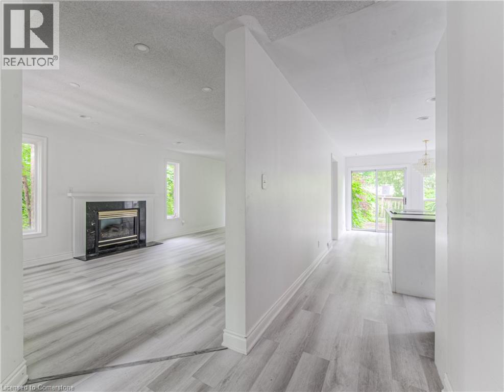 Photo 26 of 383 Burnett Avenue, Cambridge ON