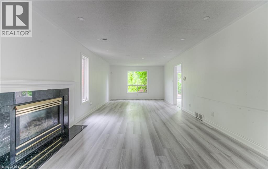 Photo 22 of 383 Burnett Avenue, Cambridge ON