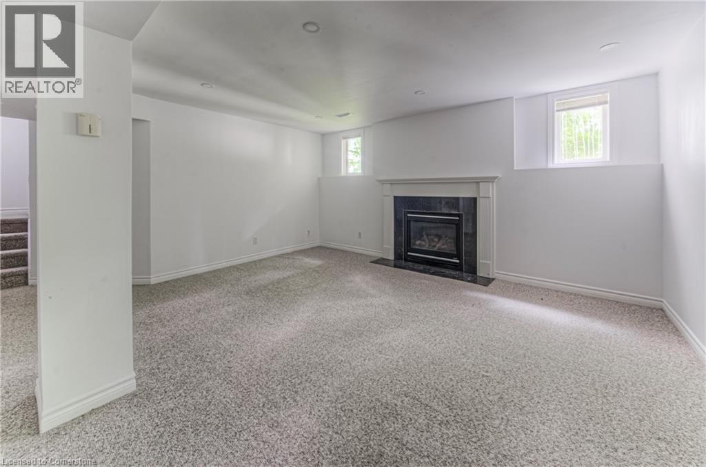 Photo 20 of 383 Burnett Avenue, Cambridge ON