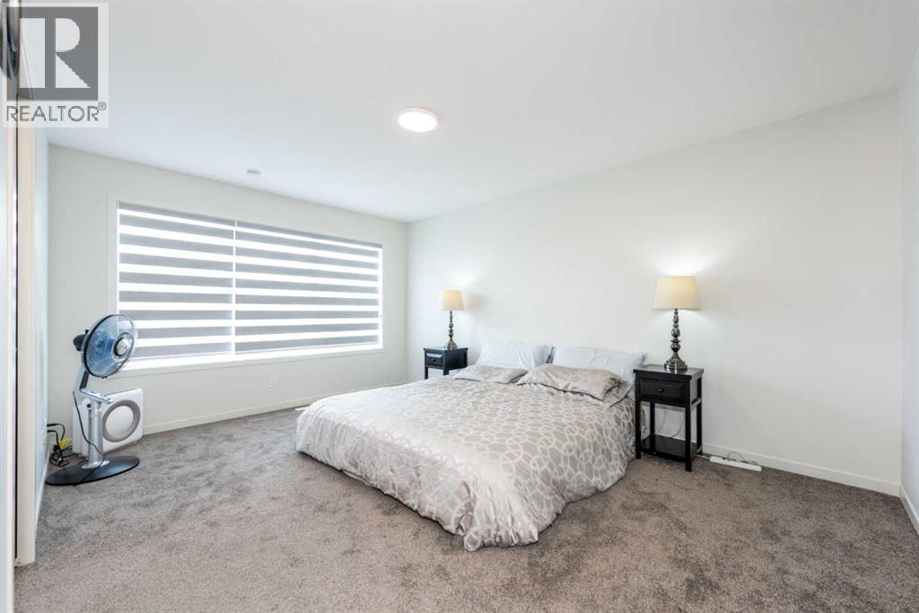 Photo 4 of 340 Magnolia Crescent Se, Calgary AB