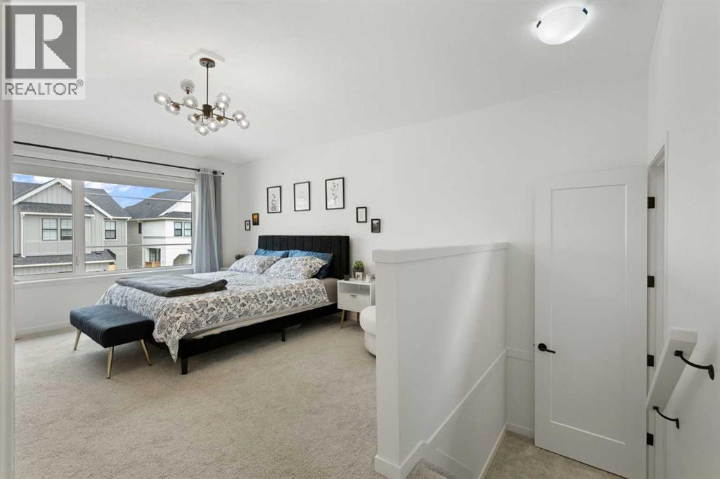 Photo 18 of 352 Copperhead Way, Calgary AB