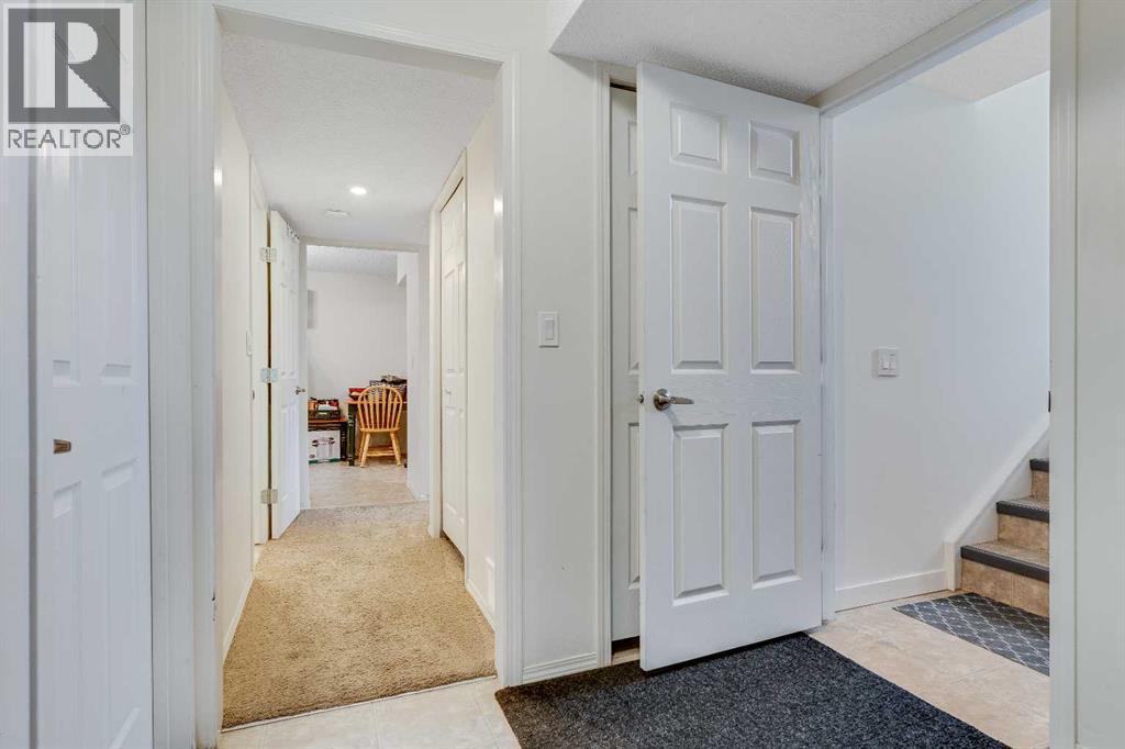 Single Family House Bi-level for Sale in  Manora Drive NE Marlborough Park Calgary 