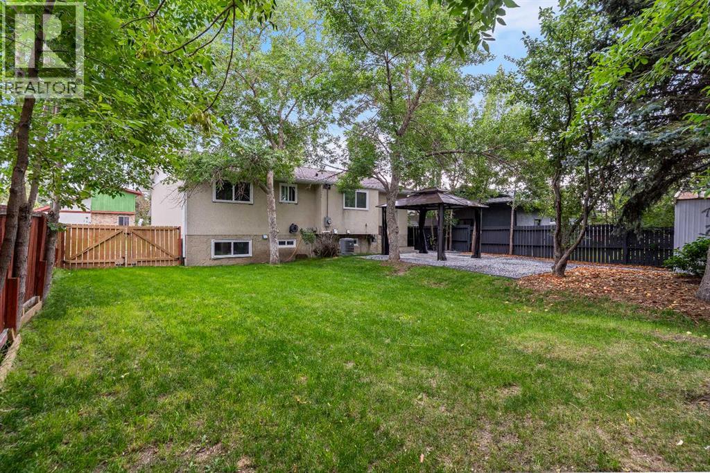 Single Family House Bi-level for Sale in  Manora Drive NE Marlborough Park Calgary 