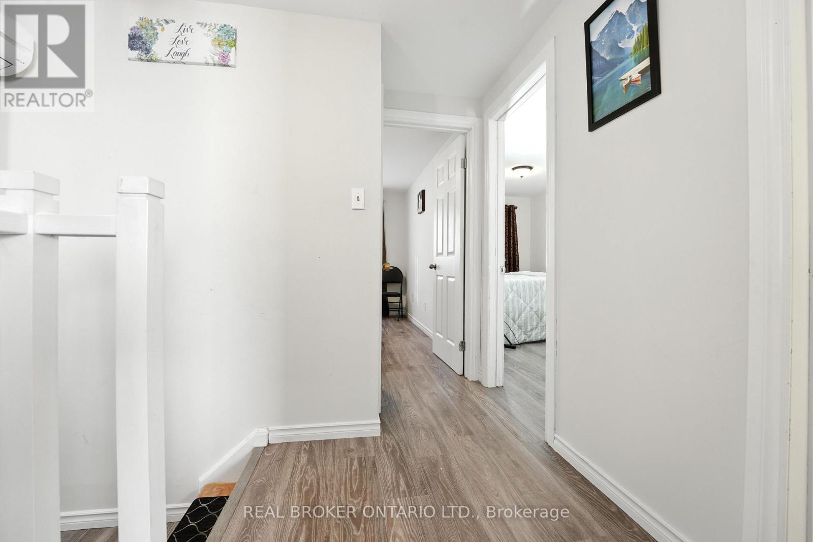 Photo 42 of 19 350 Camelot Court, Oshawa ON