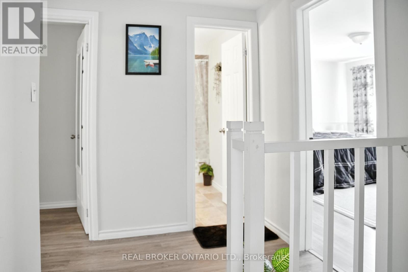 Photo 38 of 19 350 Camelot Court, Oshawa ON